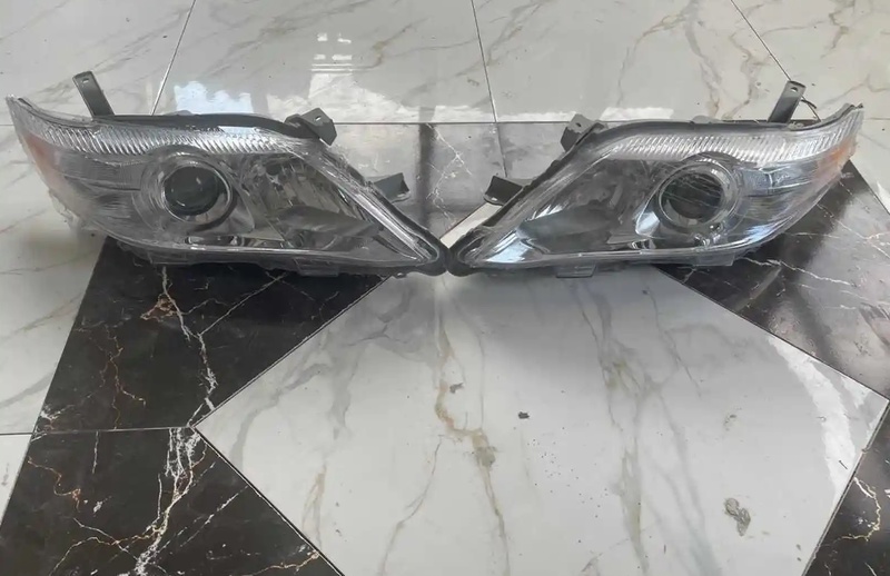 Передние фары Depo от Toyota Camry 2